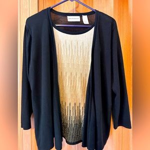 Alfred Dunner business casual top.